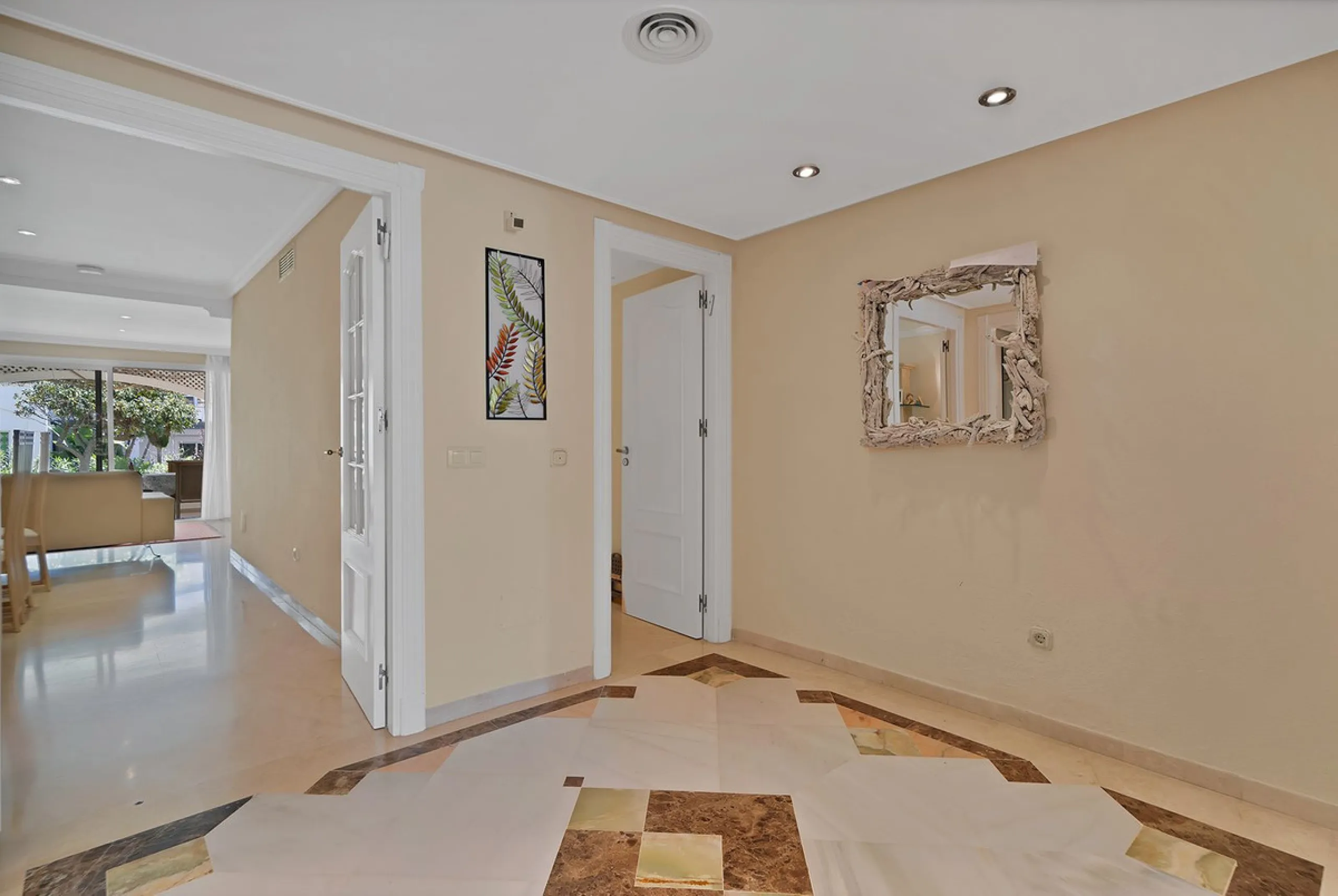 Discover seaside serenity in Estepona's ever popular complex - Dominion Beach located on the New Golden Mile. This spacious 2-bedroom, 2-bathroom apartment puts you just steps from the sand, with no road noise to disrupt the tranquility. The apartment is 