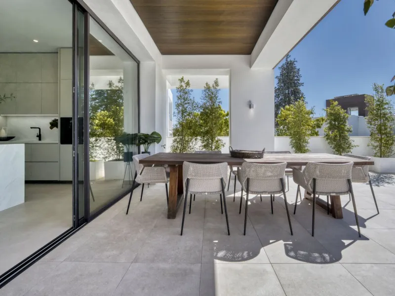 Brand New Contemporary Jewel – Car-Free Luxury in Marbella Center