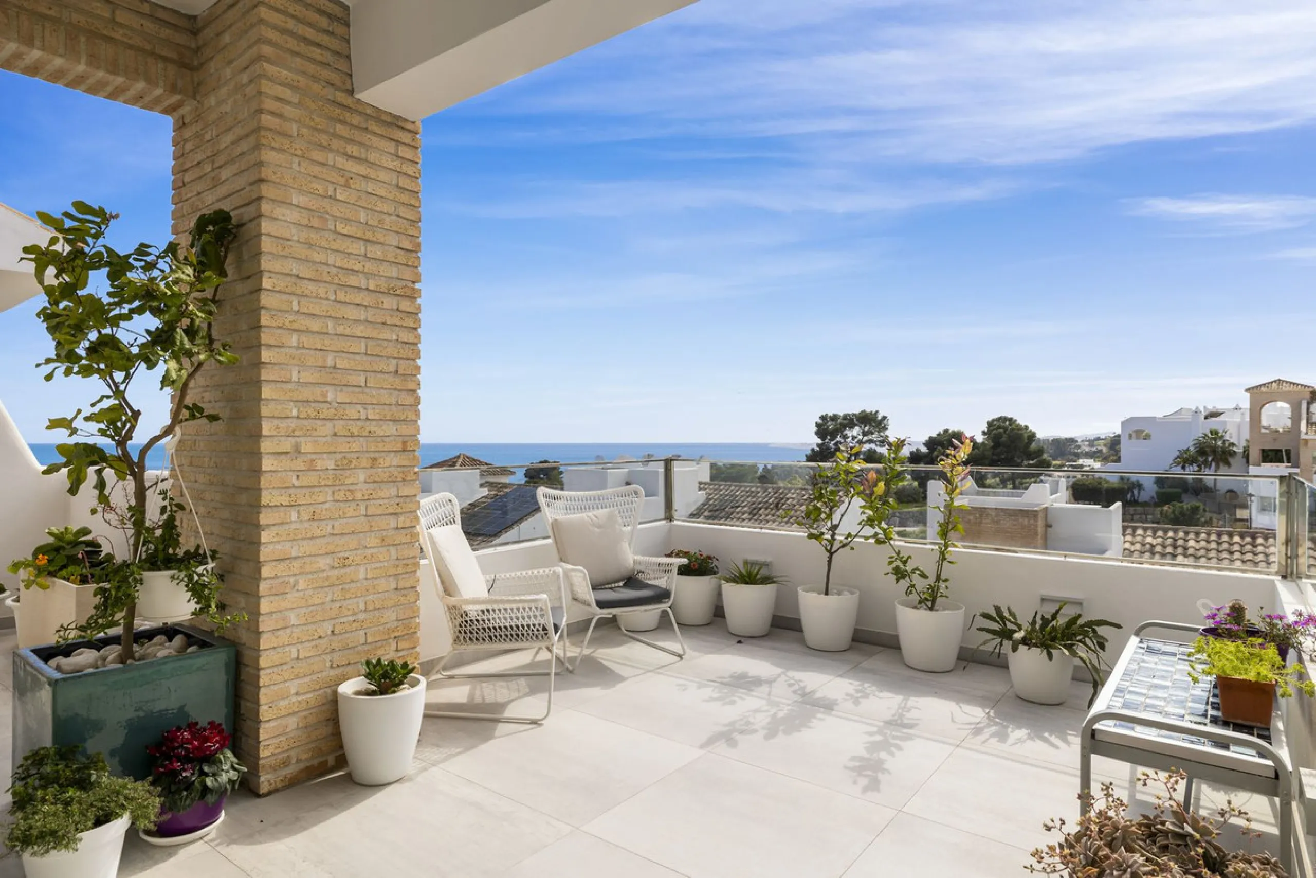 House - Detached Villa в продаже в Benalmadena, Málaga. В доме 3 спален и 3 ванных комнат. Площадь дома 358 м²
