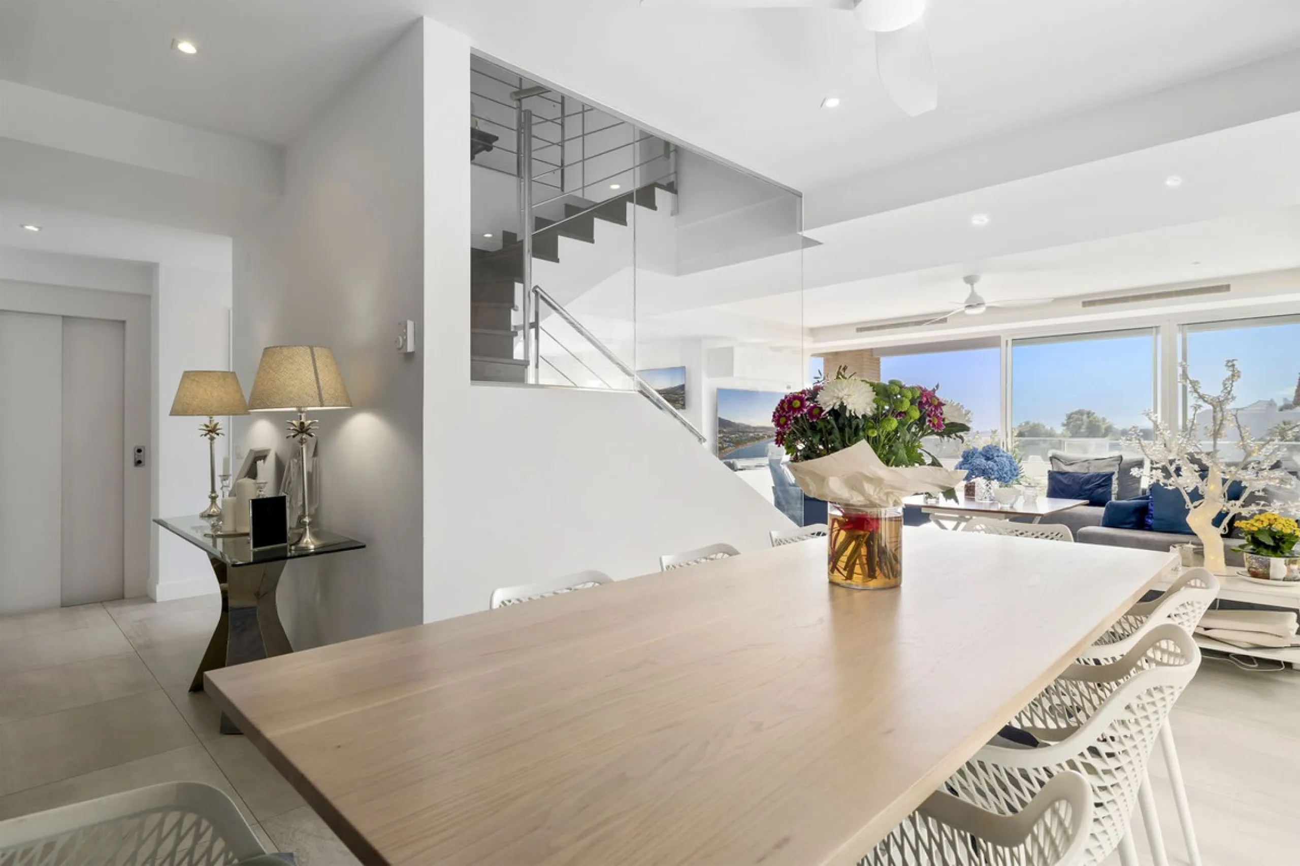 House - Detached Villa в продаже в Benalmadena, Málaga. В доме 3 спален и 3 ванных комнат. Площадь дома 358 м²