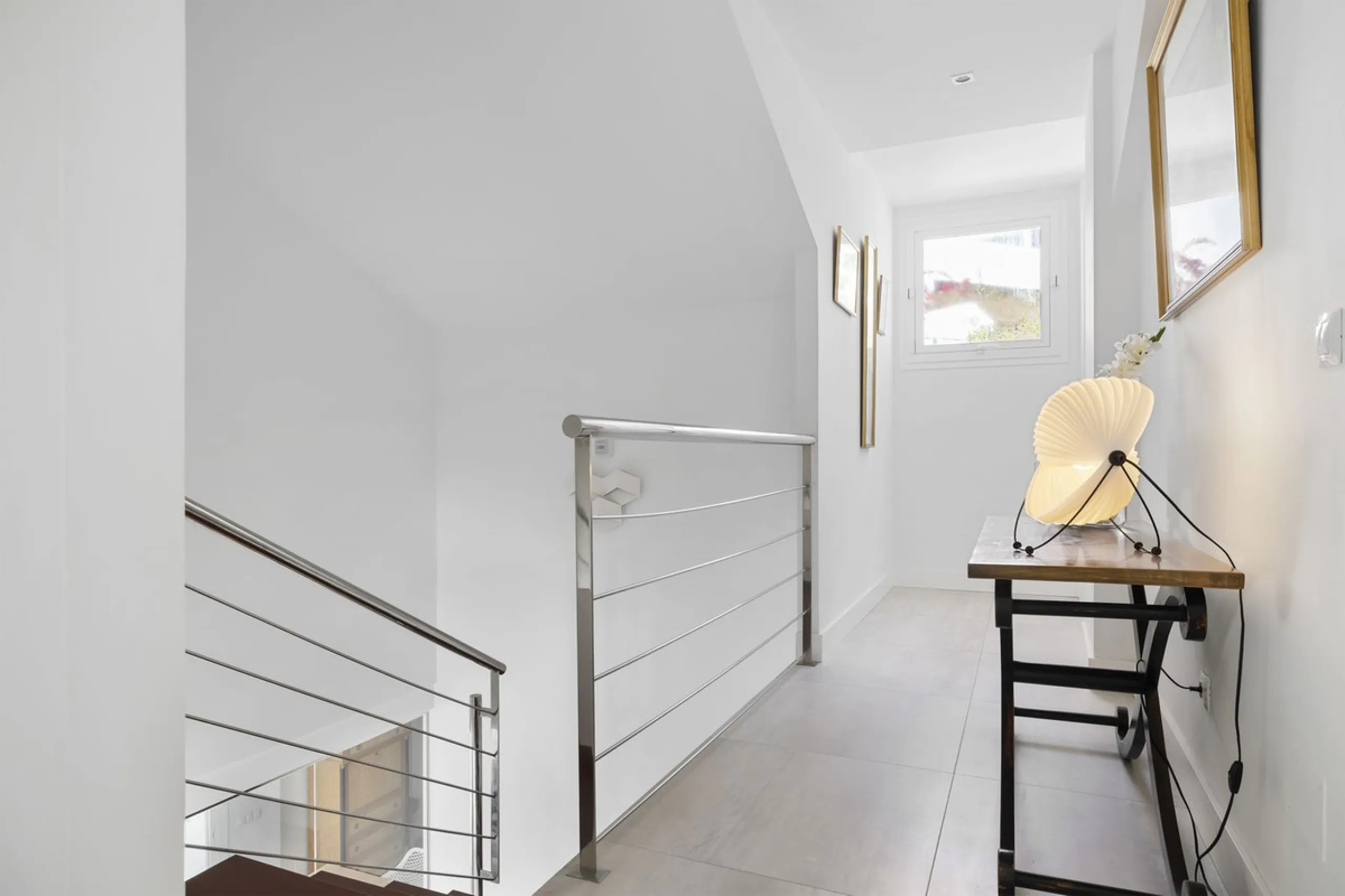 House - Detached Villa в продаже в Benalmadena, Málaga. В доме 3 спален и 3 ванных комнат. Площадь дома 358 м²