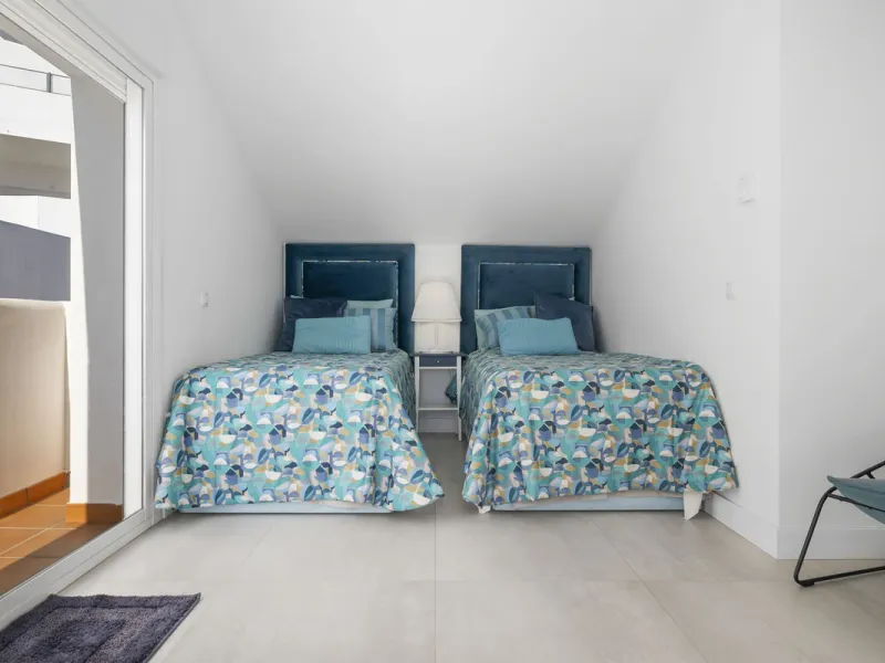 House - Detached Villa в продаже в Benalmadena, Málaga. В доме 3 спален и 3 ванных комнат. Площадь дома 358 м²