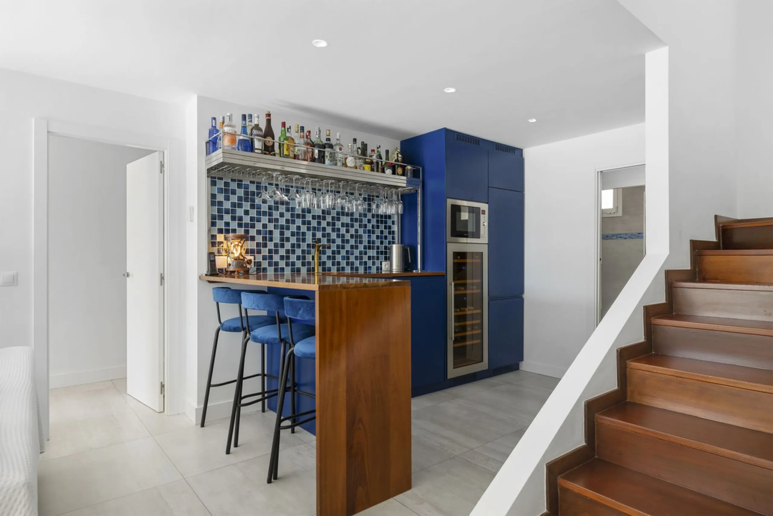 House - Detached Villa в продаже в Benalmadena, Málaga. В доме 3 спален и 3 ванных комнат. Площадь дома 358 м²