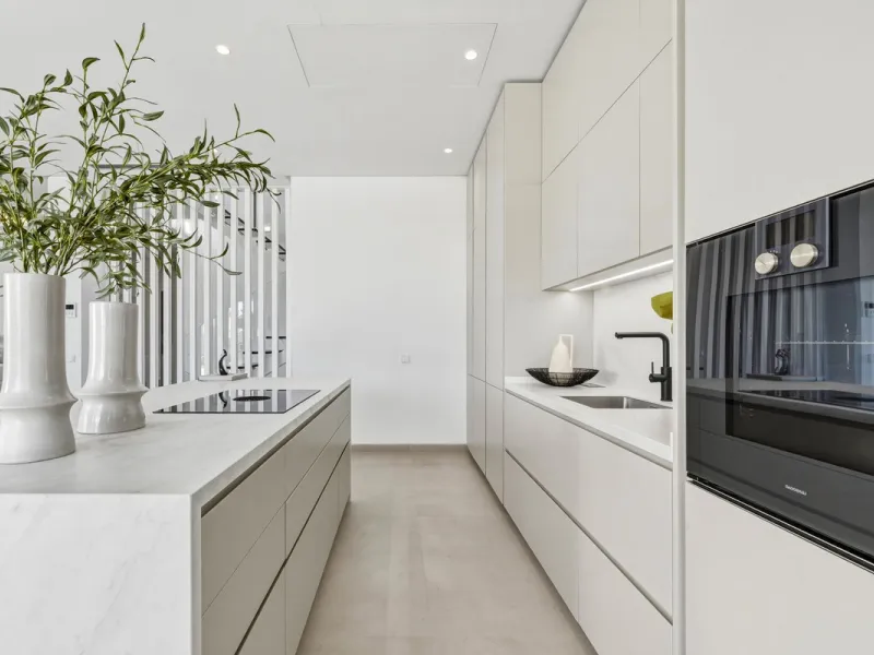 Brand New Contemporary Jewel – Car-Free Luxury in Marbella Center