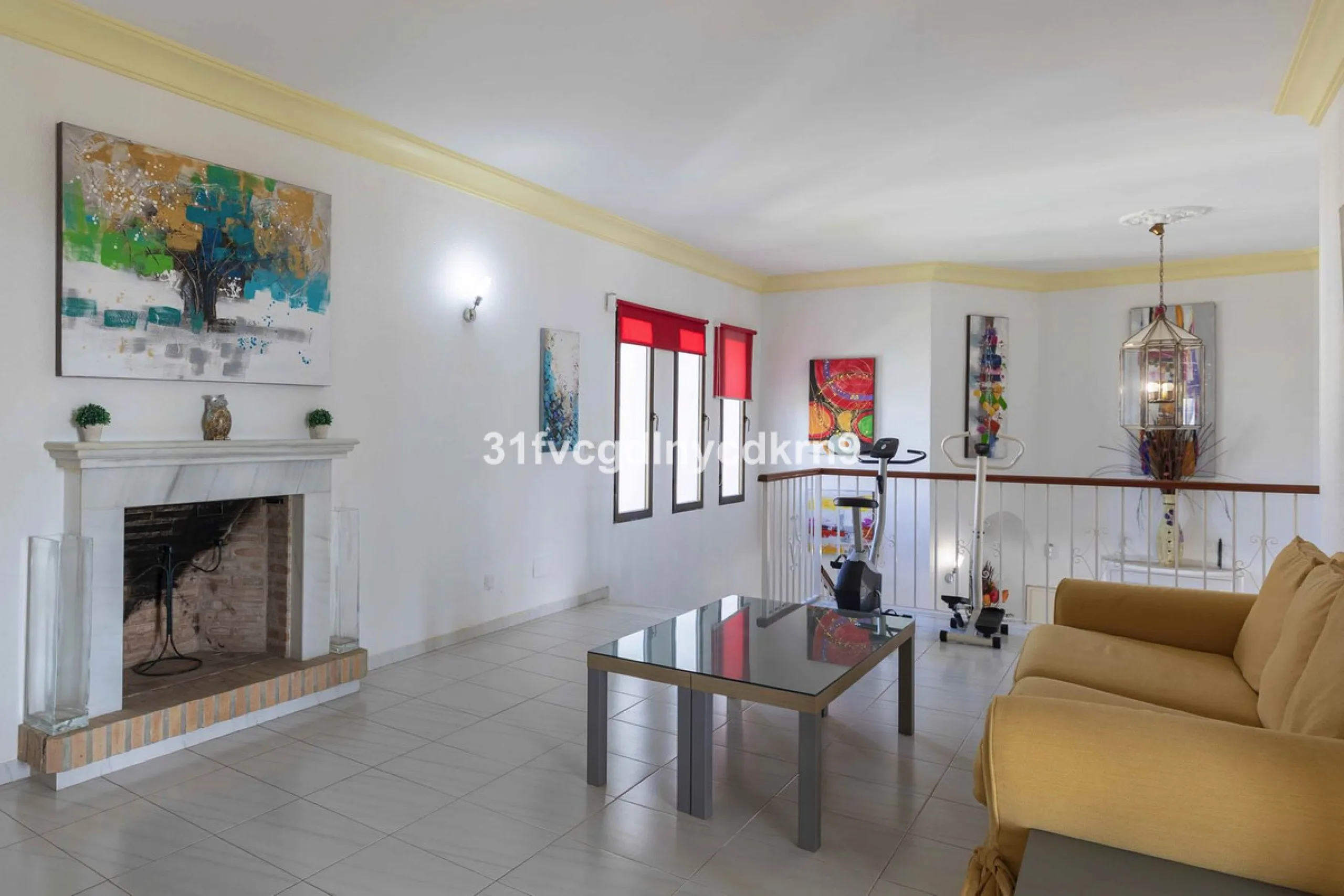 For Sale: Detached Villa in La Gaspara, Estepona with tourist license