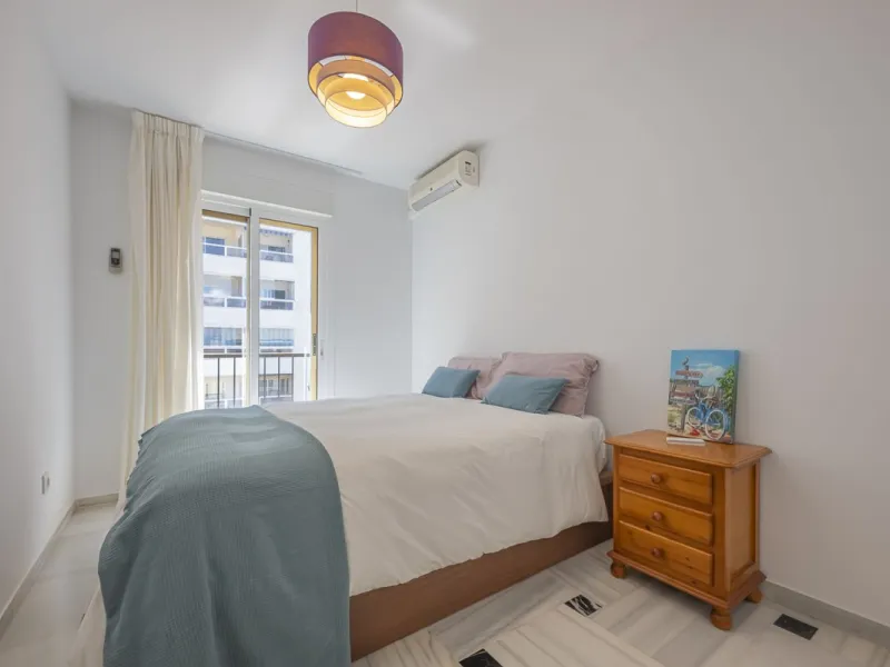 Apartment - Penthouse в продаже в Fuengirola, Málaga. В доме 3 спален и 2 ванных комнат. Площадь дома 90 м²