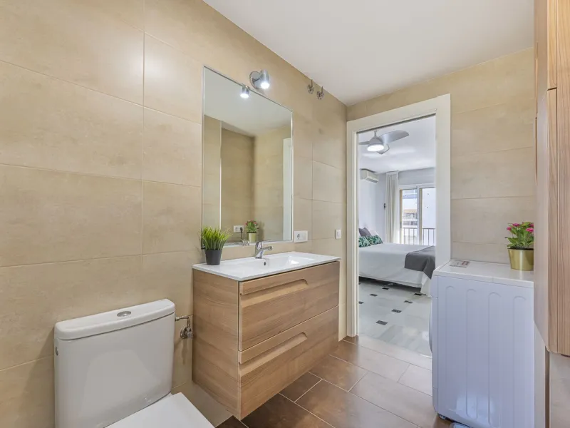Apartment - Penthouse в продаже в Fuengirola, Málaga. В доме 3 спален и 2 ванных комнат. Площадь дома 90 м²