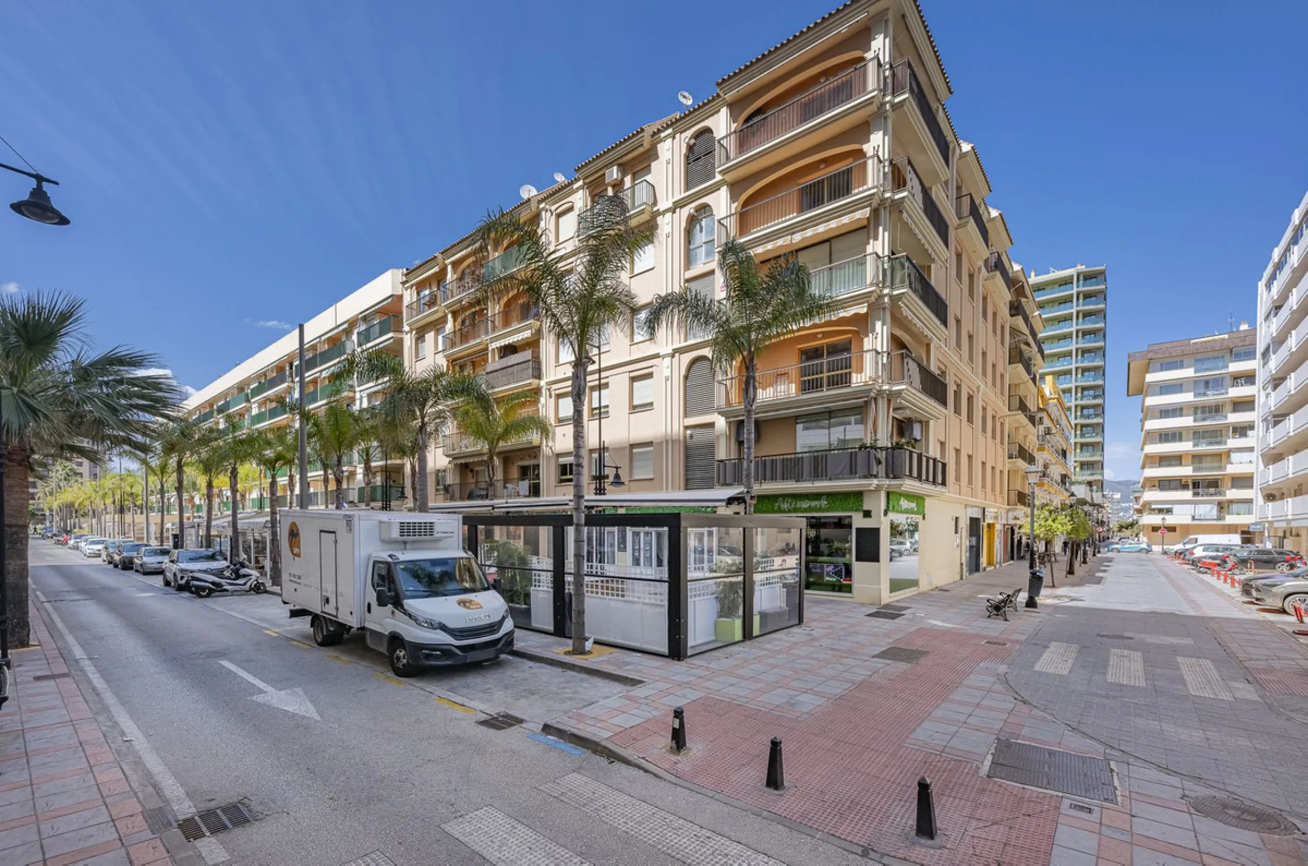 Apartment - Penthouse в продаже в Fuengirola, Málaga. В доме 3 спален и 2 ванных комнат. Площадь дома 90 м²