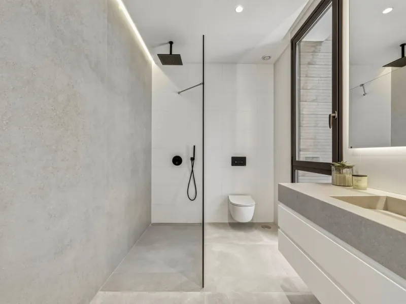 Brand New Contemporary Jewel – Car-Free Luxury in Marbella Center