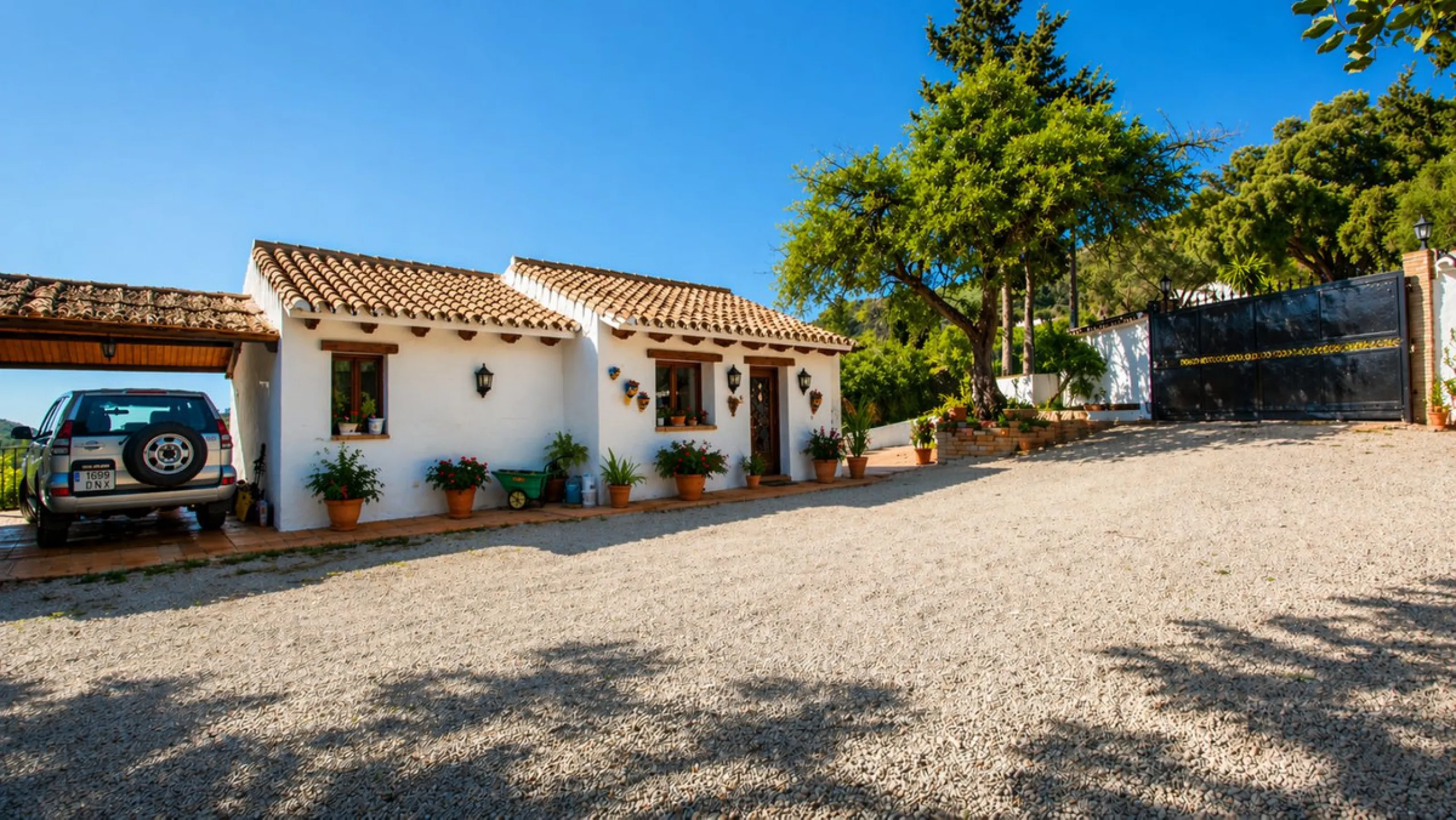 Exclusive Estate with Sea and Mountain Views in a Unique Natural Setting