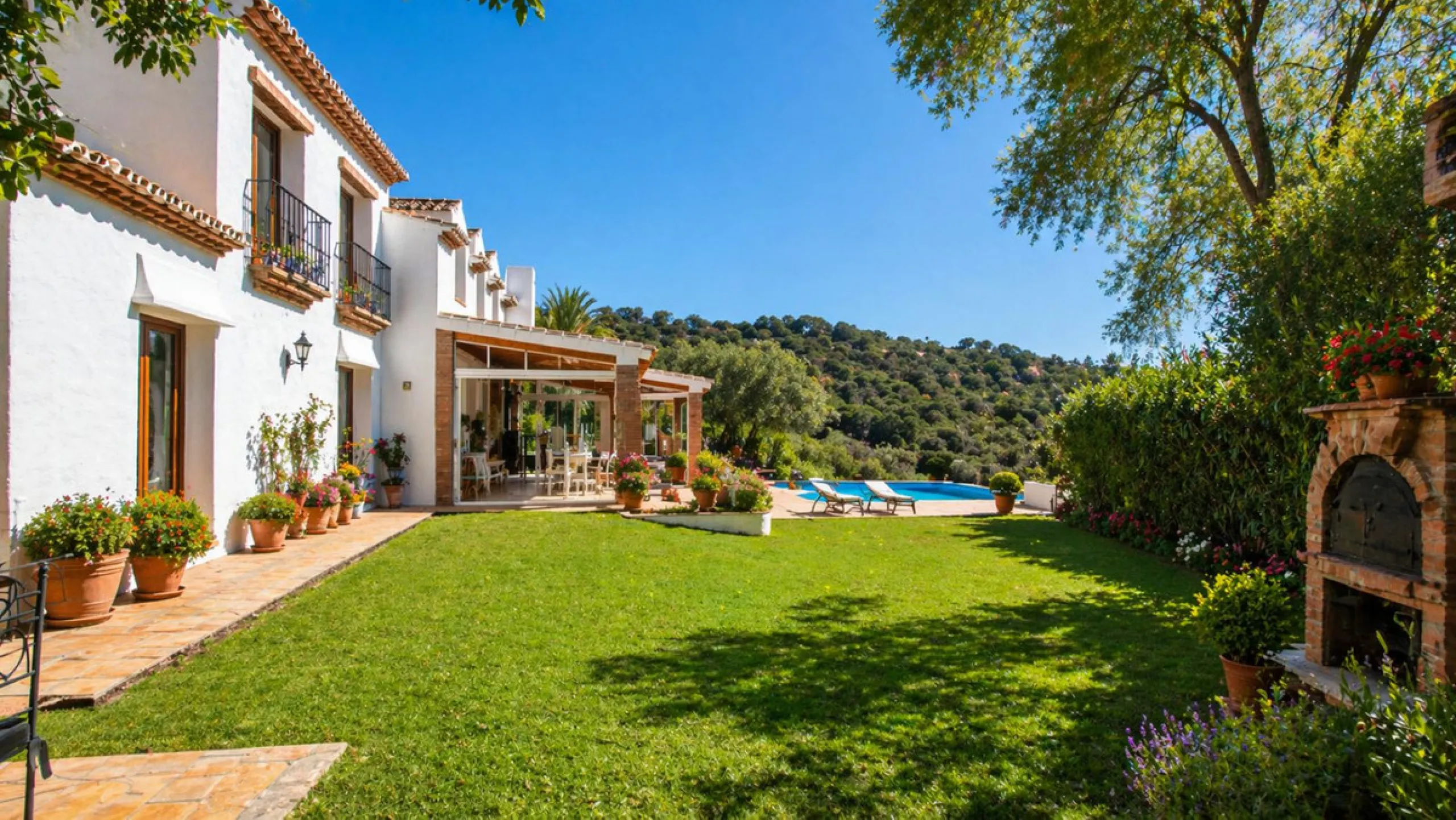 Exclusive Estate with Sea and Mountain Views in a Unique Natural Setting