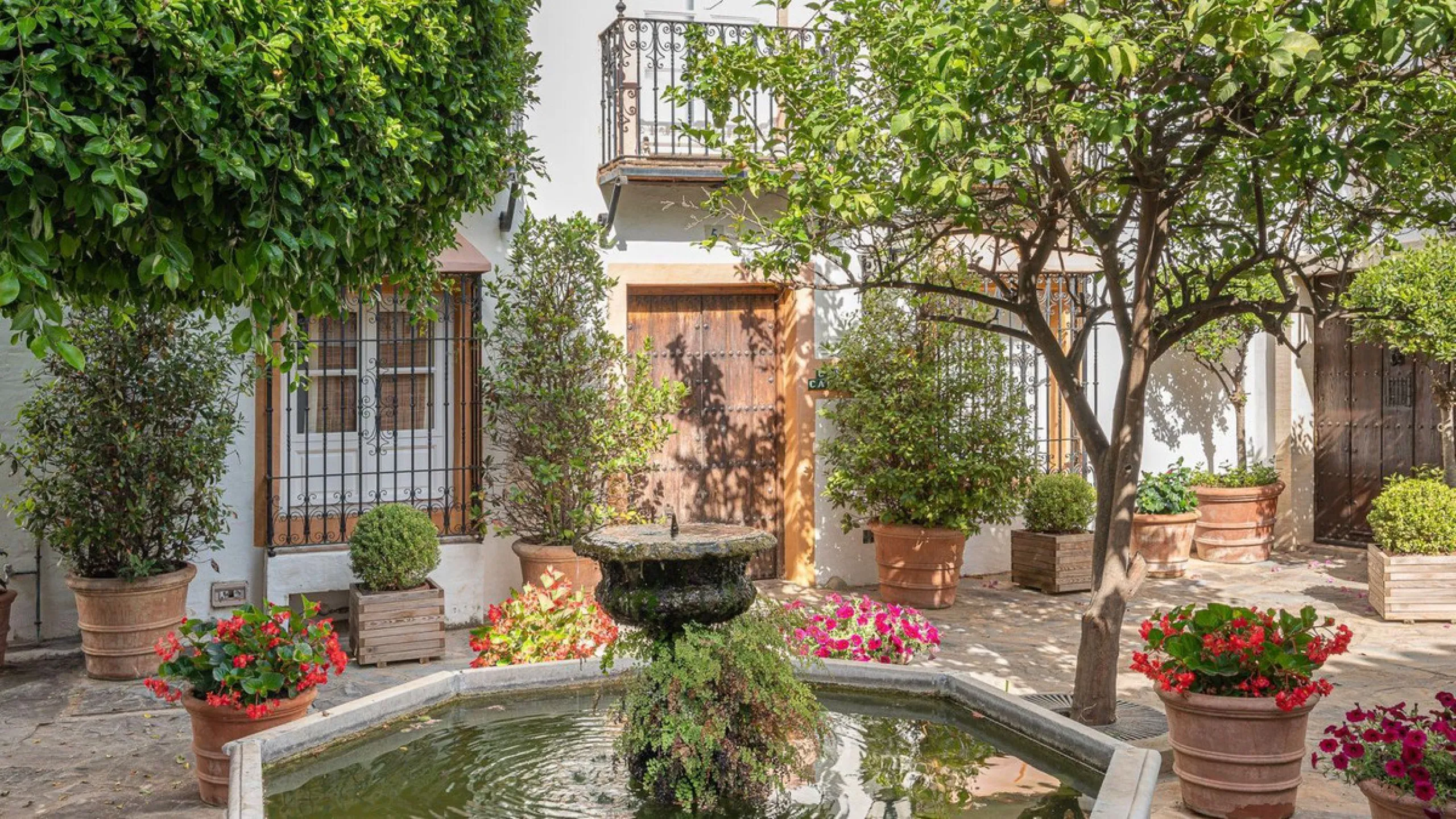 Townhouse for Sale in La Virginia Urbanization