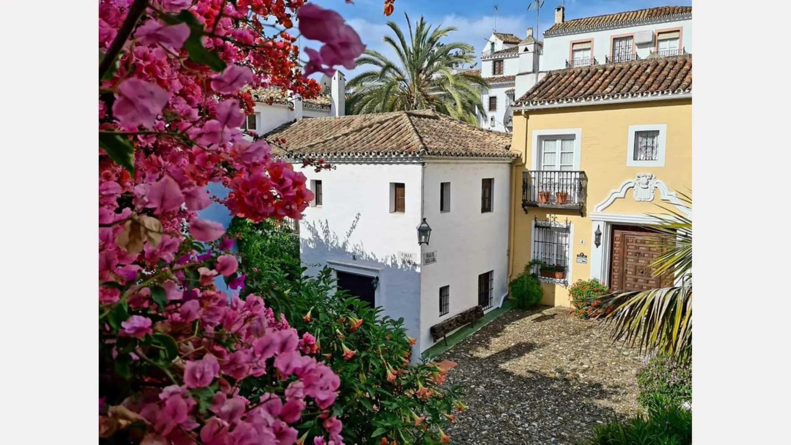 Townhouse for Sale in La Virginia Urbanization