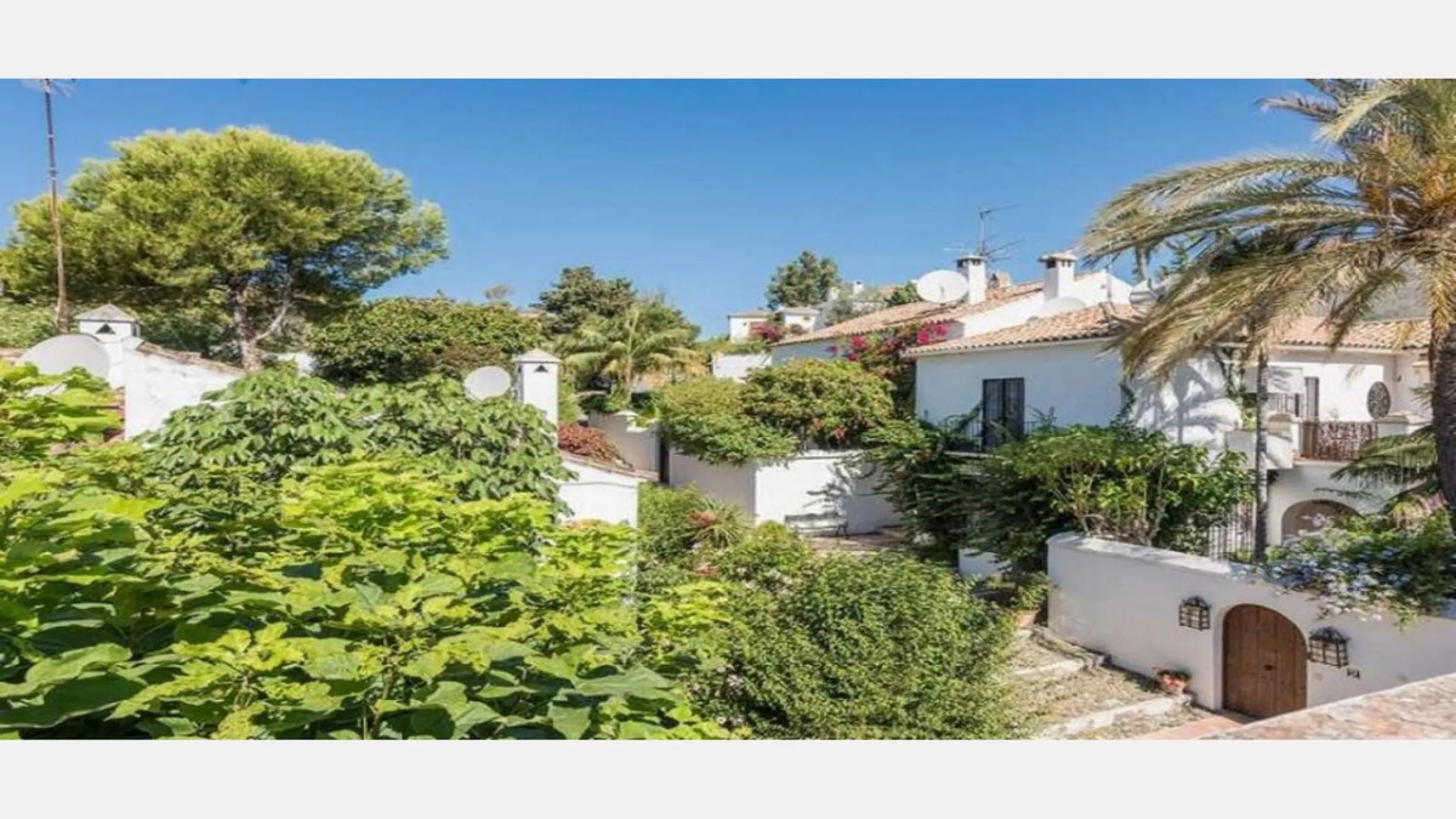 Townhouse for Sale in La Virginia Urbanization