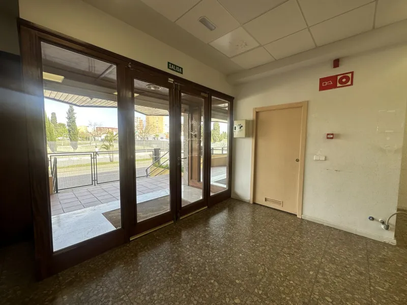 Current business use on Plots 71 and 73 granted by the Málaga City Council.