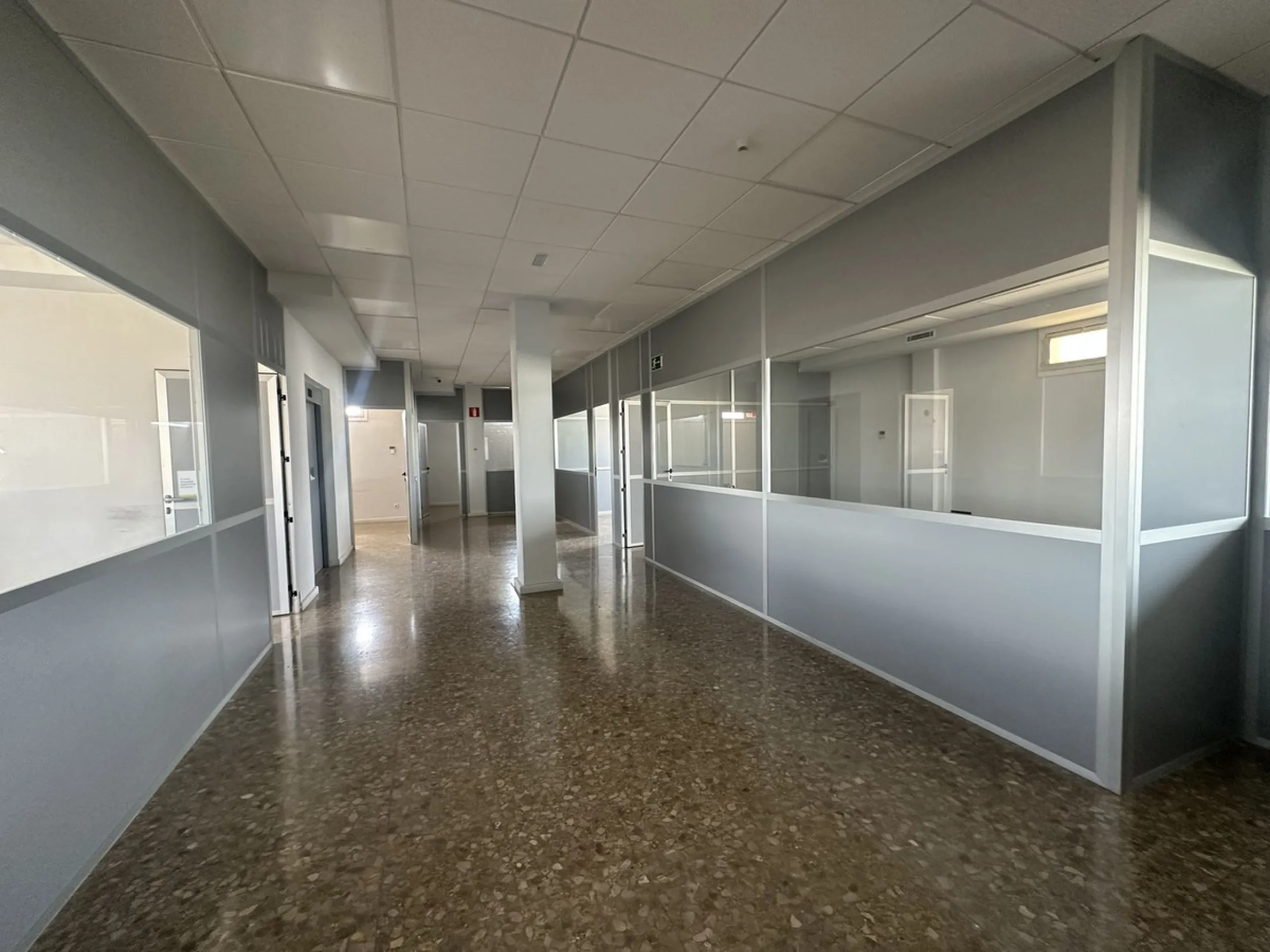 Current business use on Plots 71 and 73 granted by the Málaga City Council.