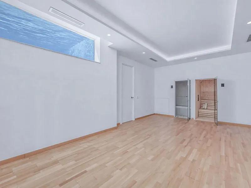 Brand New Contemporary Jewel – Car-Free Luxury in Marbella Center