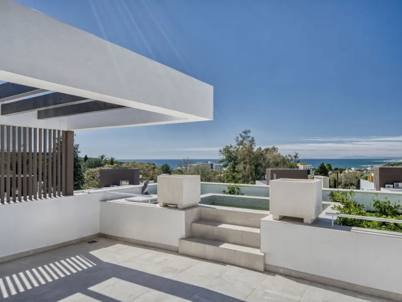Brand New Contemporary Jewel – Car-Free Luxury in Marbella Center