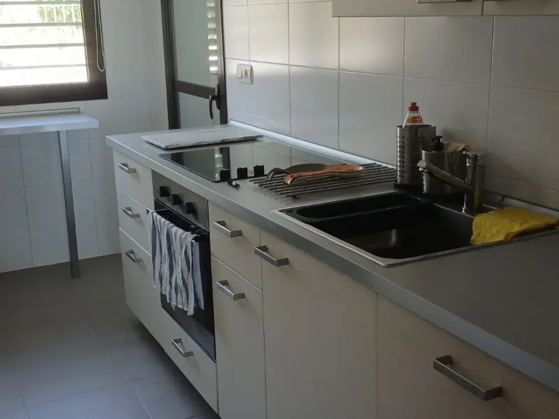 Middle Floor Apartment, Estepona, Costa del Sol.