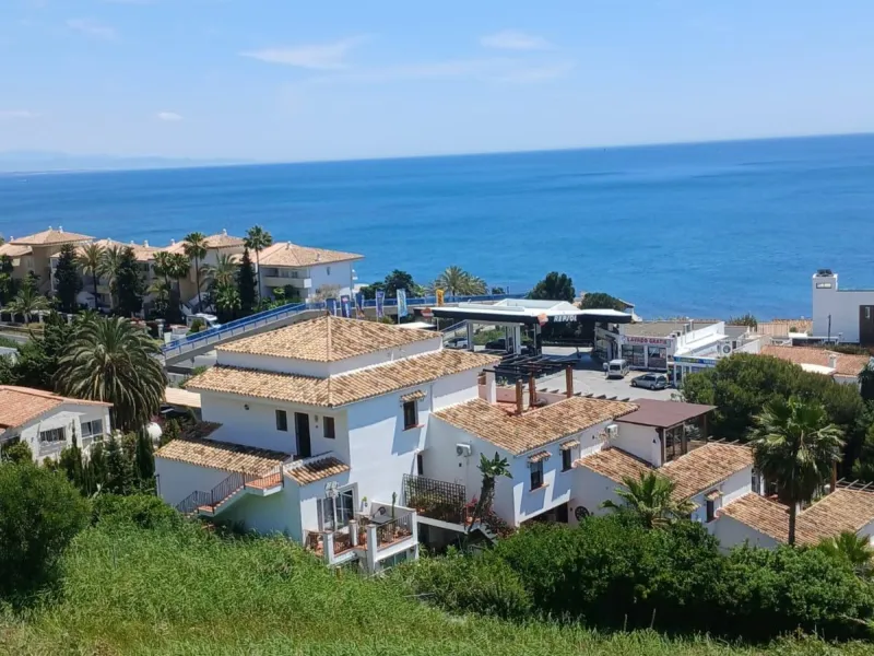 Middle Floor Apartment, Estepona, Costa del Sol.