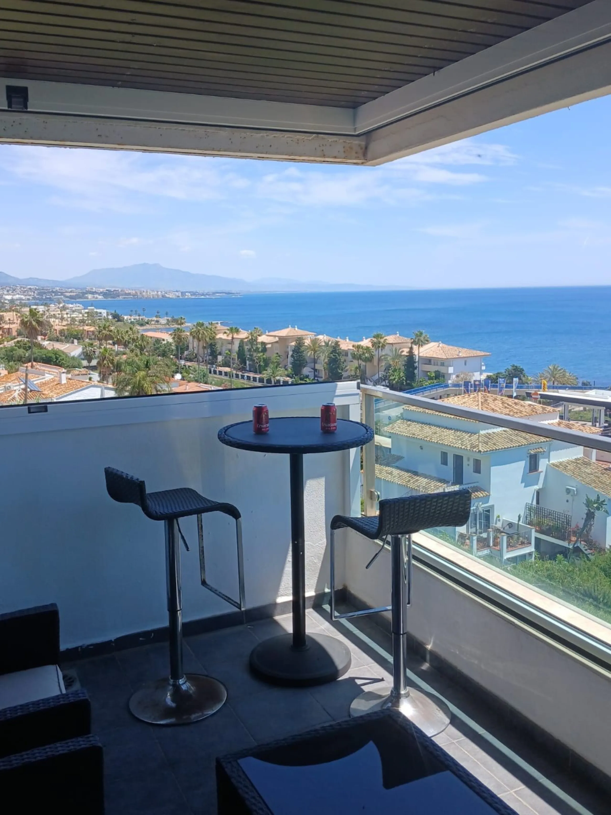 Middle Floor Apartment, Estepona, Costa del Sol.