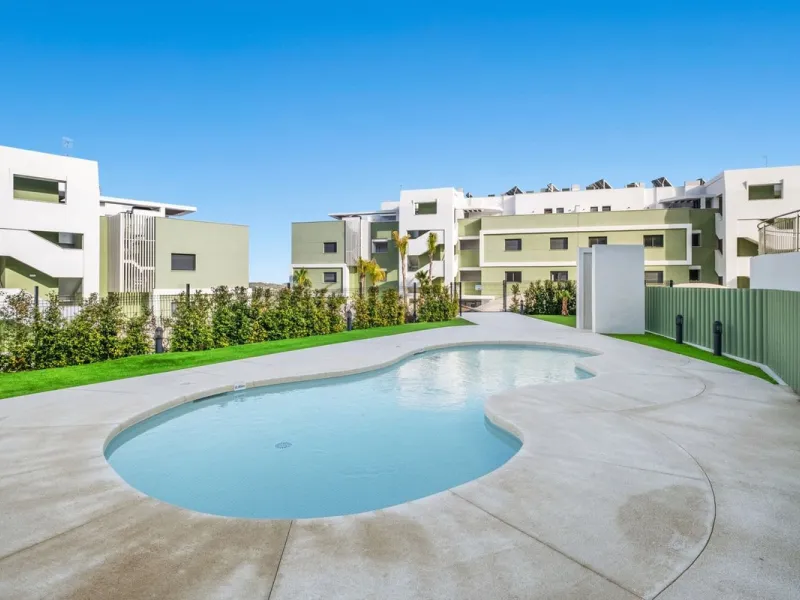 Moderne Wohnung mit zwei Schlafzimmern in Calanova Golf