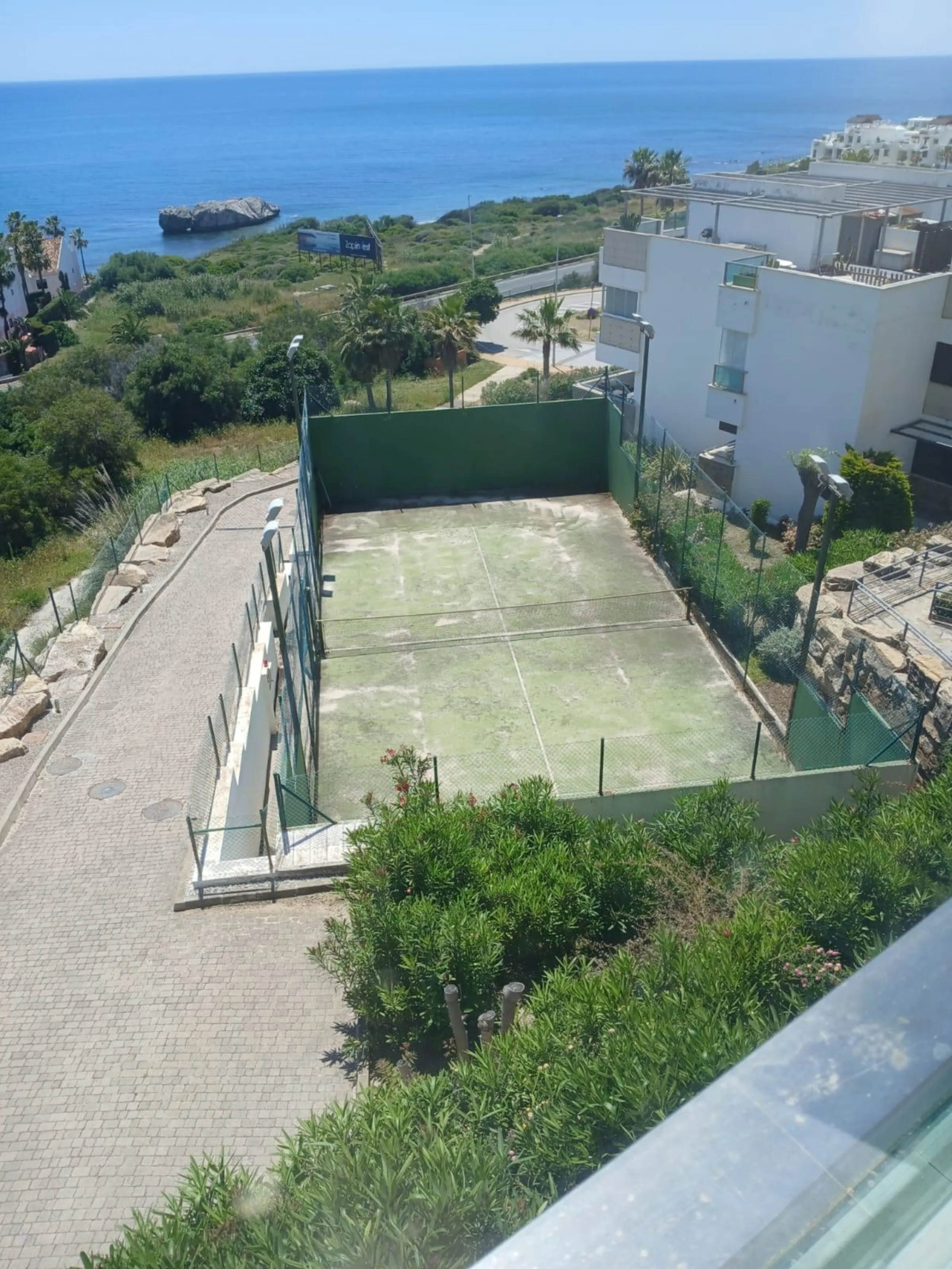 Middle Floor Apartment, Estepona, Costa del Sol.