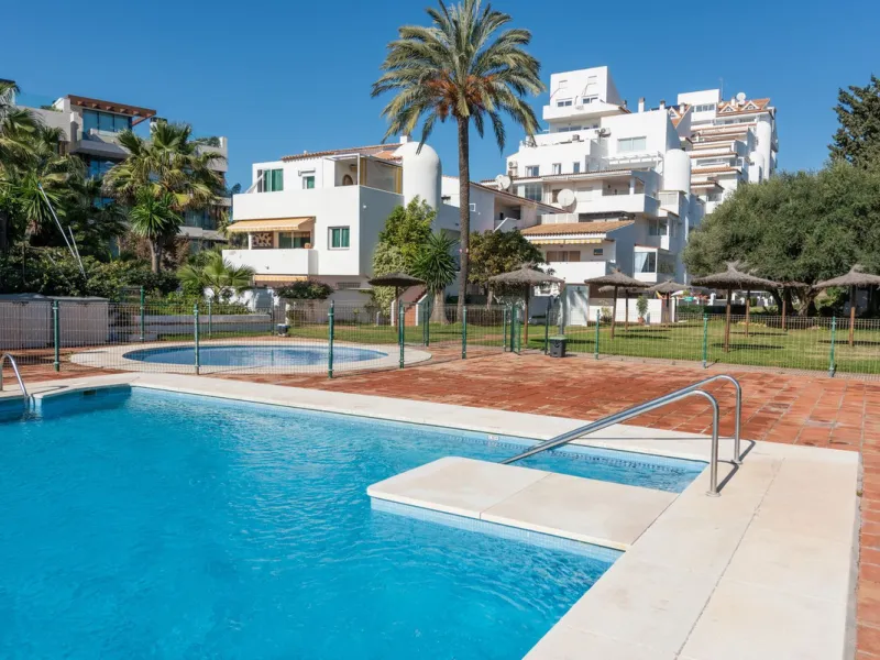 Discover your new home right on the beachfront!