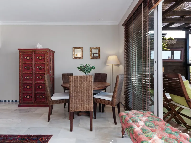 Discover your new home right on the beachfront!
