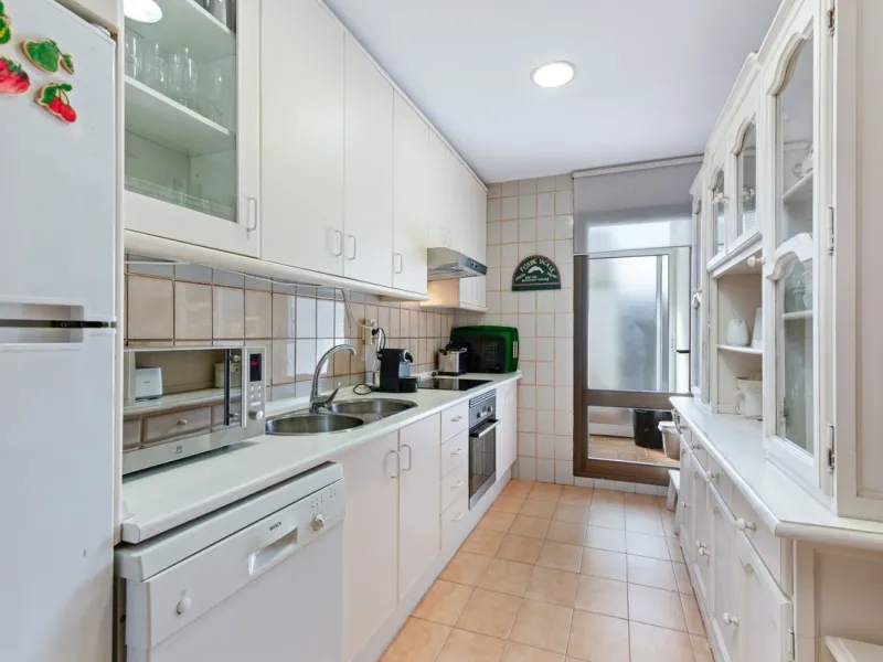 Discover your new home right on the beachfront!
