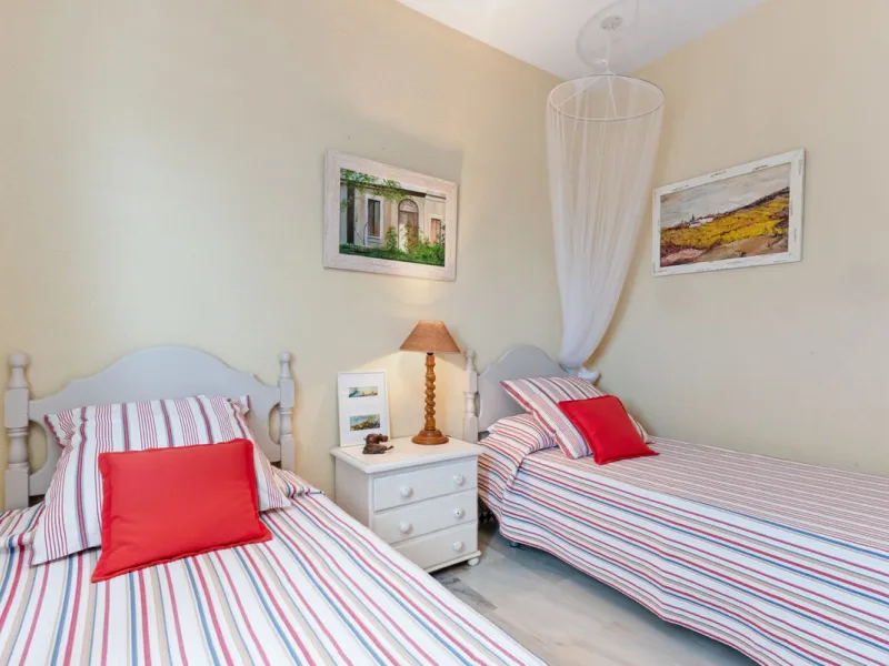 Discover your new home right on the beachfront!