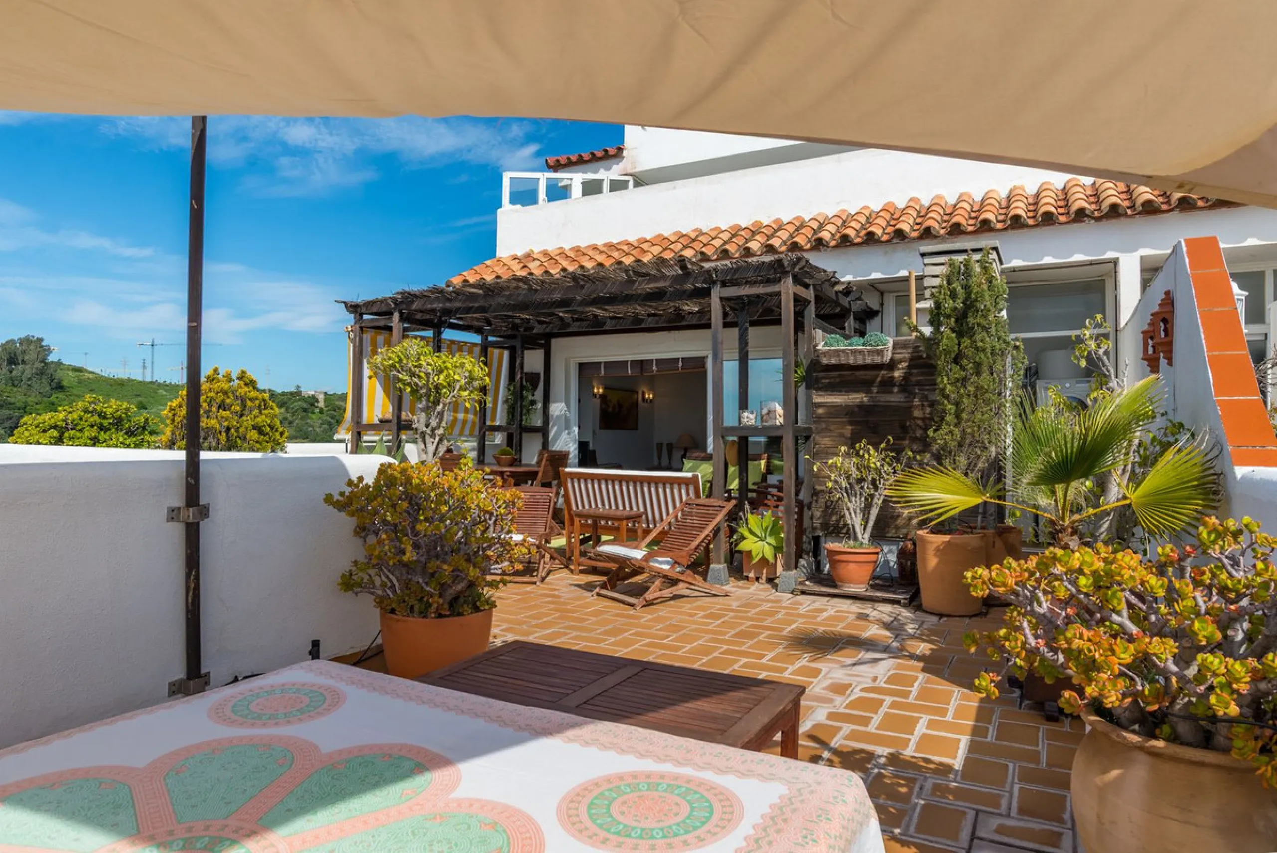 Discover your new home right on the beachfront!
