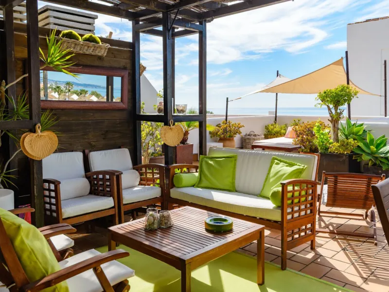 Discover your new home right on the beachfront!