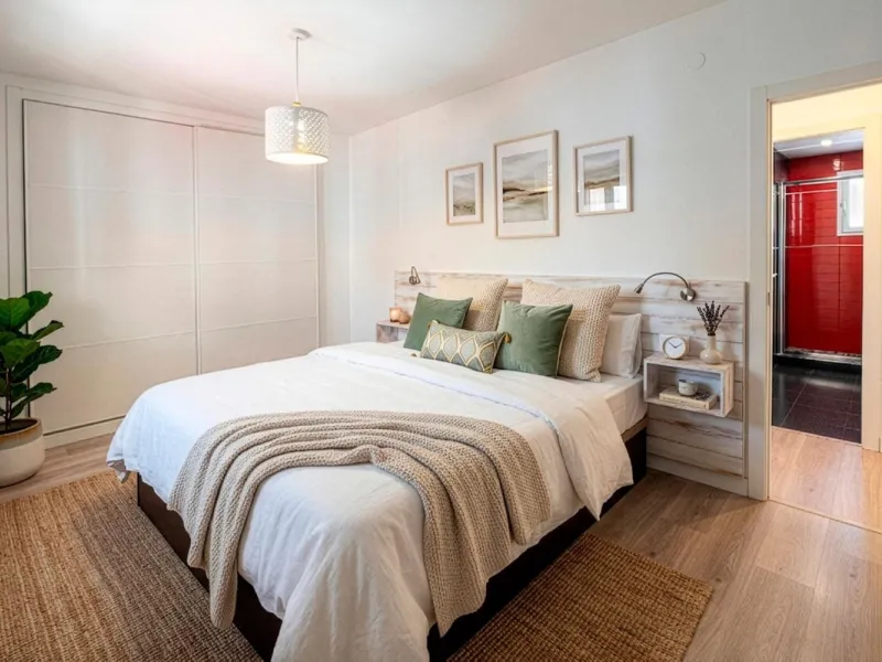 **Flat for Sale in a Quiet Area – Your Seaside Retreat! **
