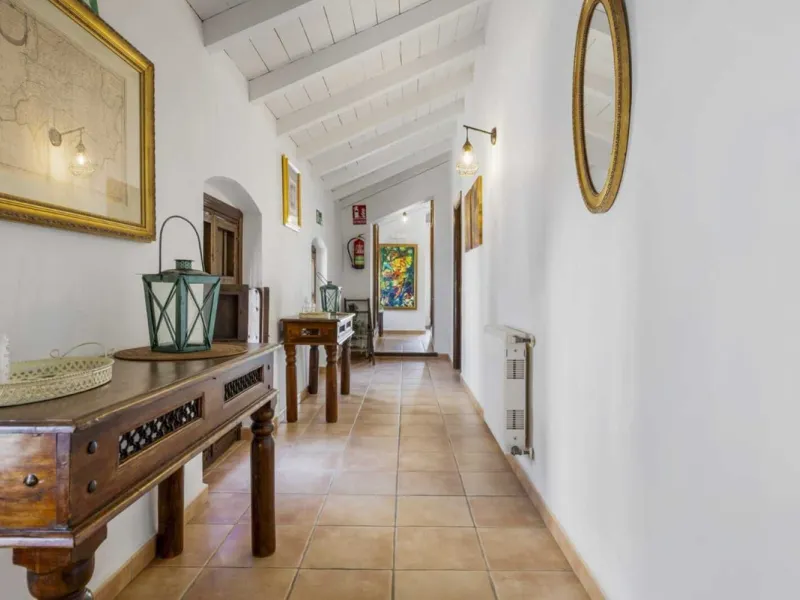 Set in an exceptional natural environment beside the Guadiaro River and at the entrance of the majestic Los Alcornocales Natural Park, this Signature Boutique Hotel & Restaurant represents a rare opportunity for investors seeking a unique hospitality asse