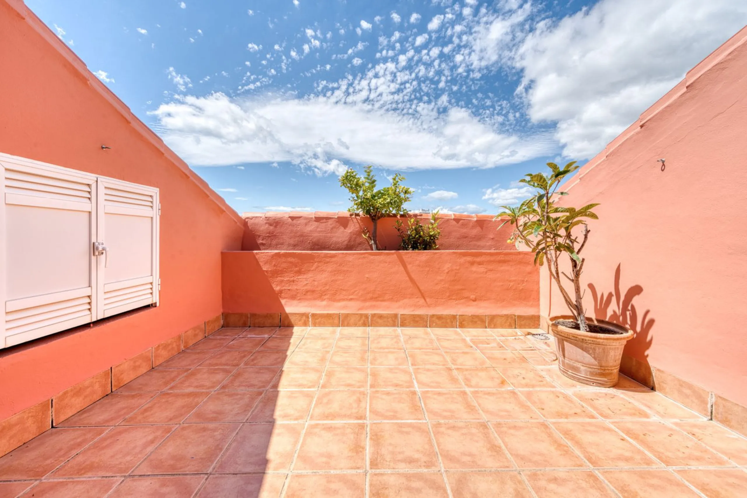 Panoramic Duplex Penthouse with Breathtaking Sea, Mountain and Marina Views!