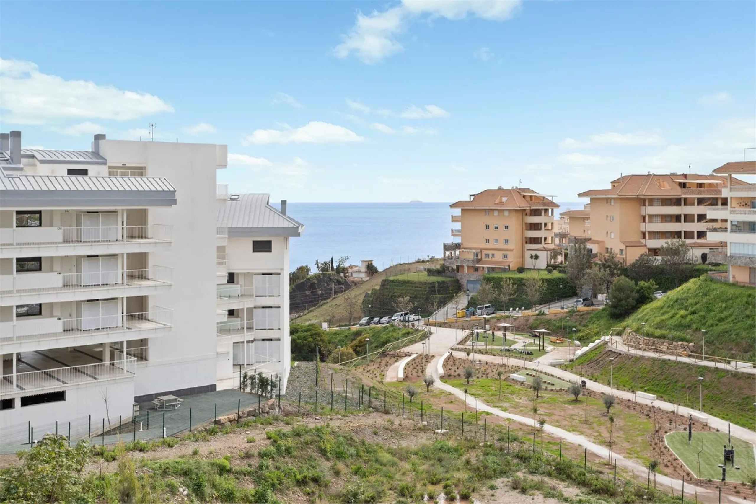 Apartment - Penthouse в продаже в Fuengirola, Málaga. В доме 2 спален и 2 ванных комнат. Площадь дома 82 м²