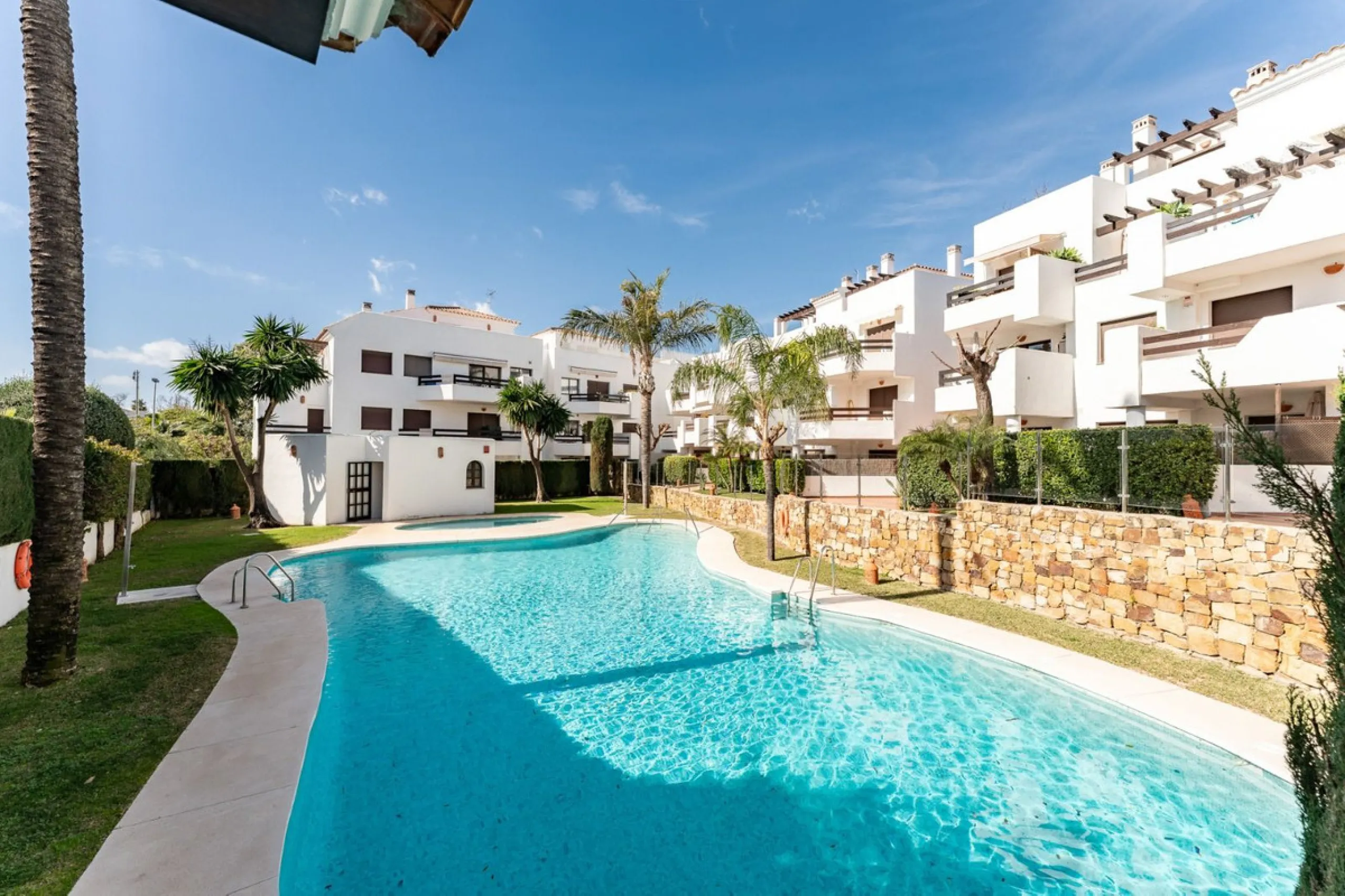 Stylish Ground Floor Apartment Just 5 Minutes from the Beach – Cancelada, Costa del Sol