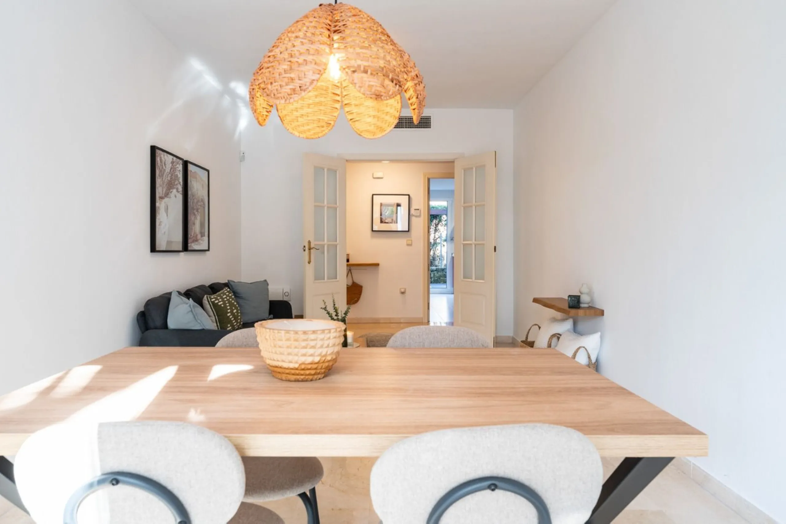 Stylish Ground Floor Apartment Just 5 Minutes from the Beach – Cancelada, Costa del Sol