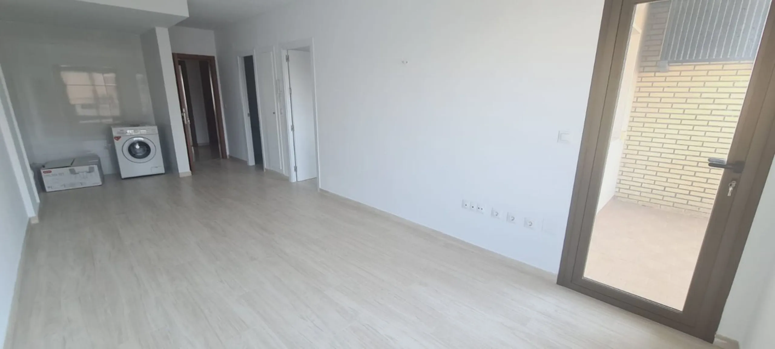 Apartment - Top Floor Apartment в продаже в Fuengirola, Málaga. В доме 1 спален и 1 ванных комнат. Площадь дома 57 м²