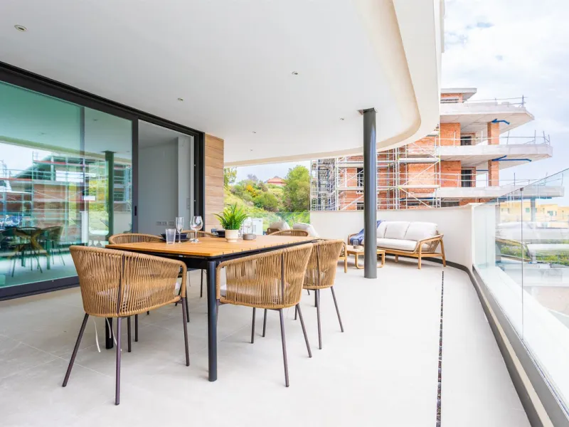 Apartment - Middle Floor Apartment в продаже в Fuengirola, Málaga. В доме 3 спален и 2 ванных комнат. Площадь дома 150 м²