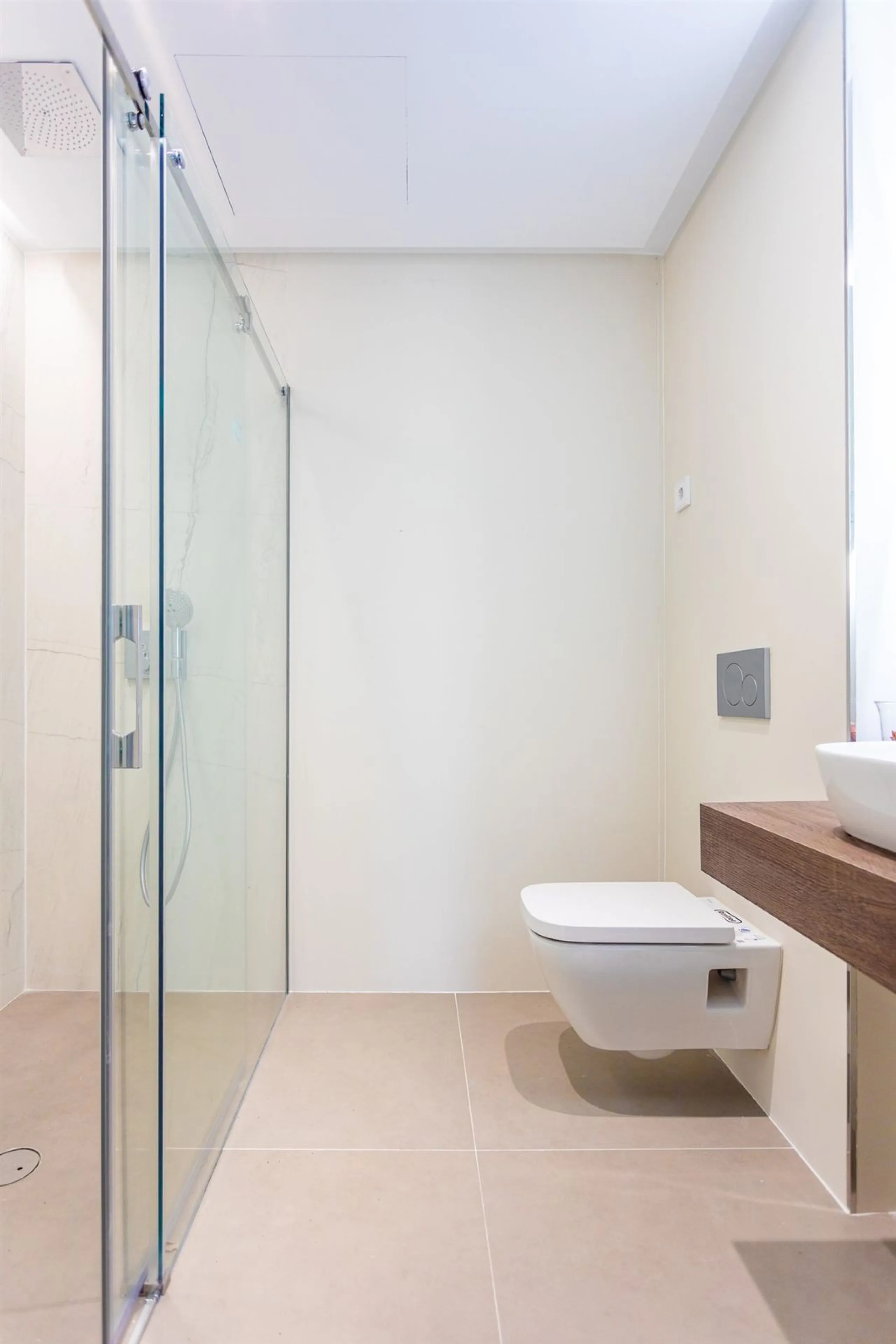 Apartment - Middle Floor Apartment в продаже в Fuengirola, Málaga. В доме 3 спален и 2 ванных комнат. Площадь дома 150 м²