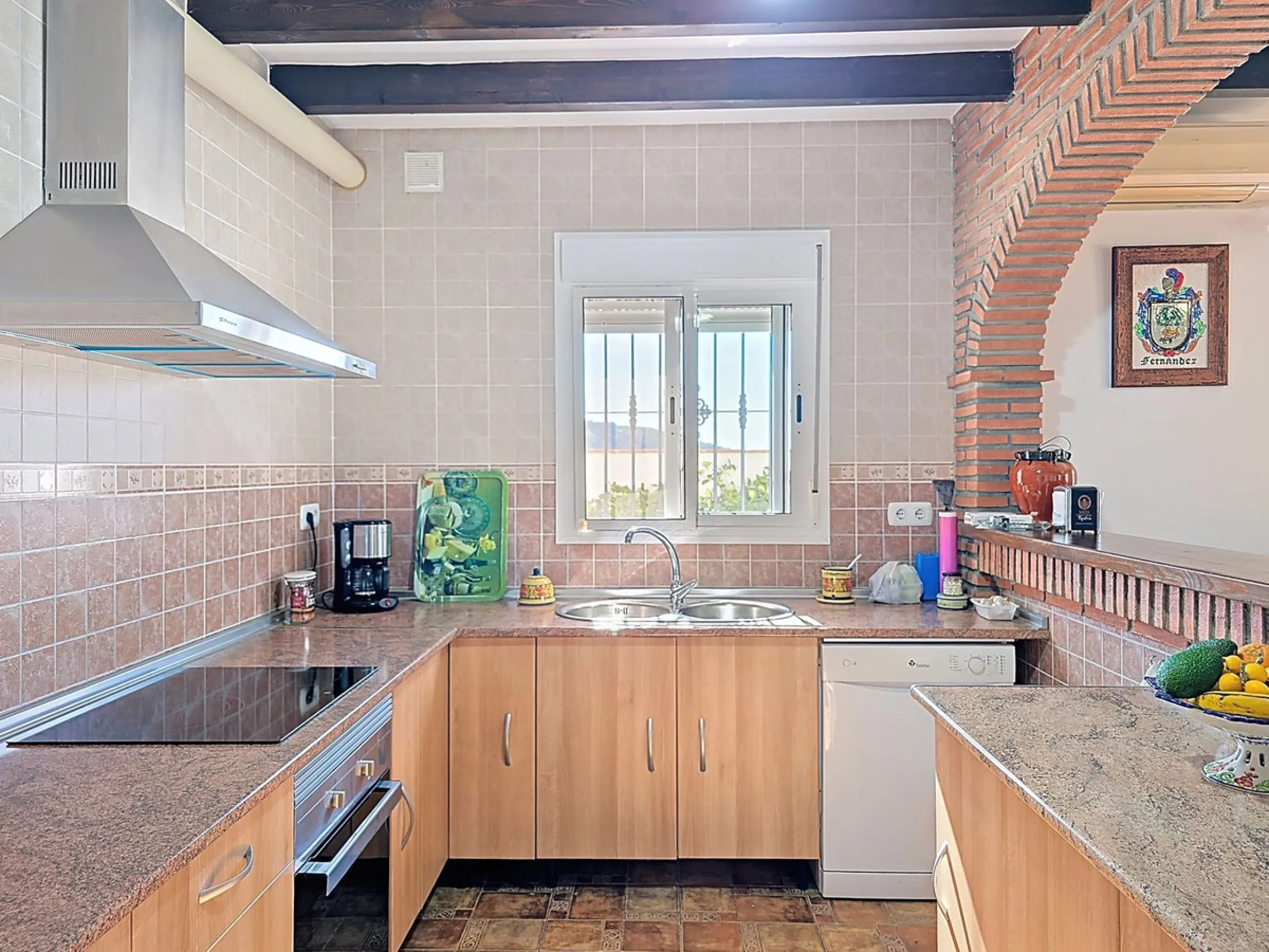 Charming Spanish Villa in Competa with Breathtaking Views & Exceptional Outdoor Space