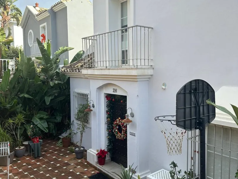 Nestled on the prestigious Golden Mile, this Townhouse is a true gem with stunning panoramic sea and mountain views.