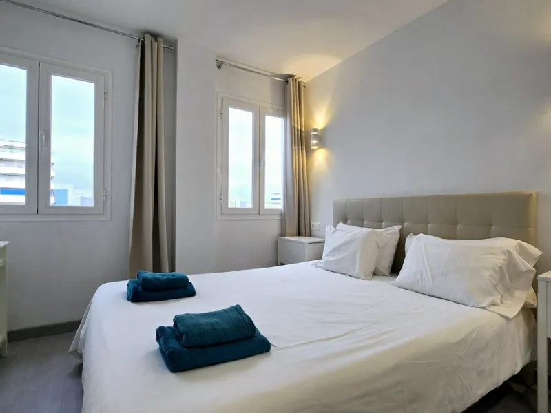 Apartment - Middle Floor Apartment в продаже в Marbella, Málaga. В доме 1 спален и 1 ванных комнат. Площадь дома 54 м²