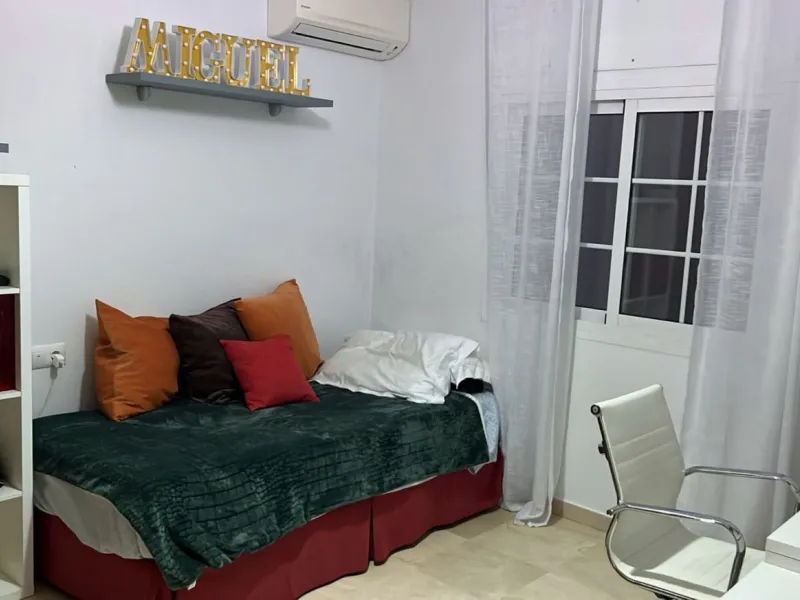 Spacious Independent House Offering Comfort and Versatility