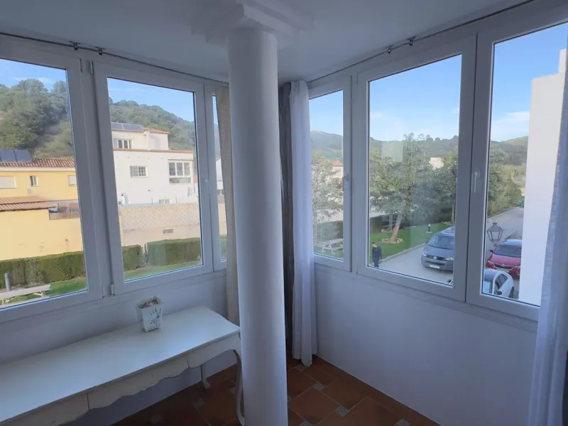 Spacious Independent House Offering Comfort and Versatility