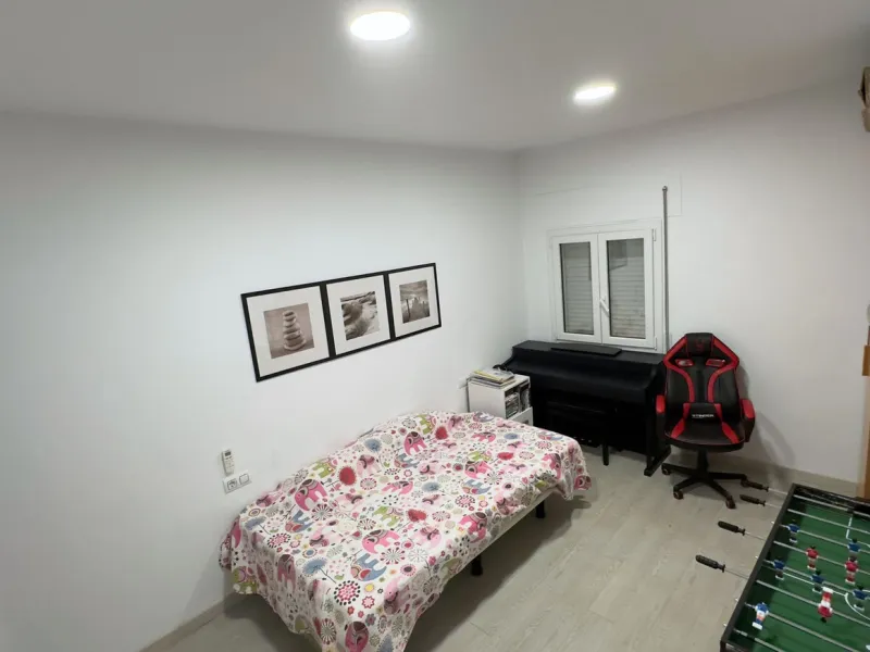 Spacious Independent House Offering Comfort and Versatility