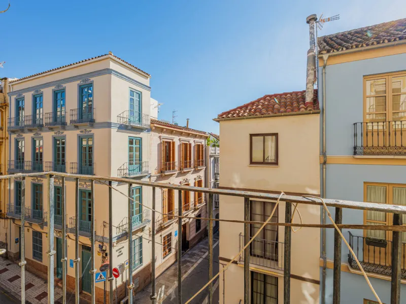 Commercial - Other в продаже в Málaga, Málaga. Площадь дома 1388 м². Площадь участка 343 м²