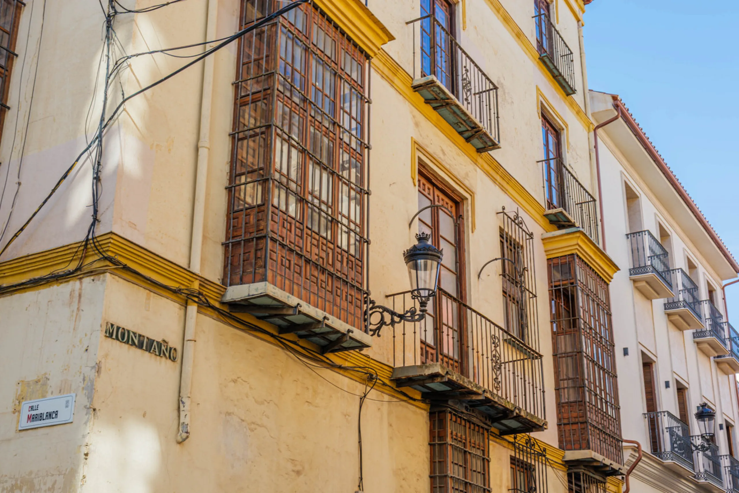 Commercial - Other в продаже в Málaga, Málaga. Площадь дома 1388 м². Площадь участка 343 м²
